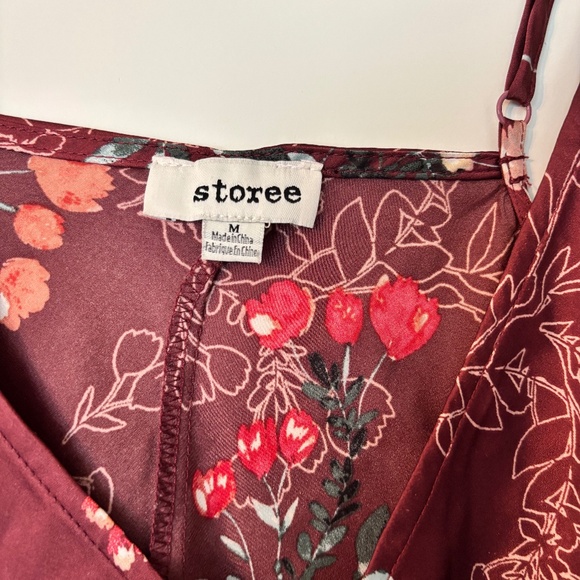 Top - Picture 2 of 2